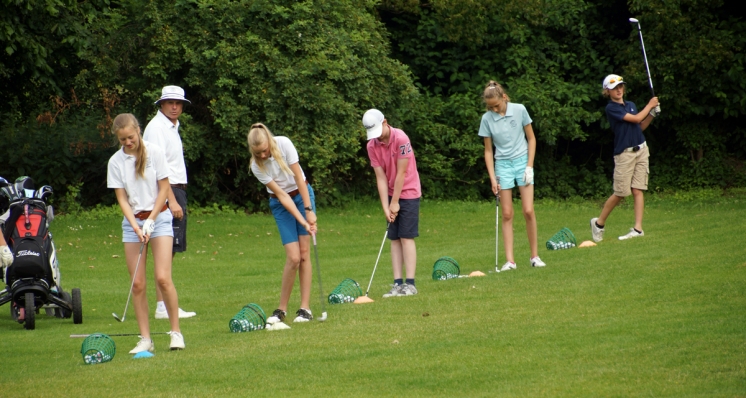 Start up für Kids - Sommeraktionen für Golfnachwuchs